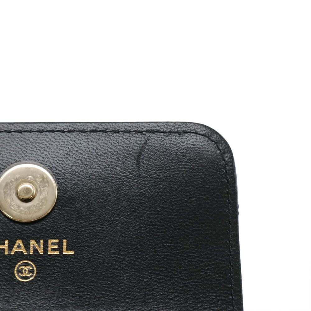 CHANEL Black Leather Logo Pouch - Picture 8 of 8